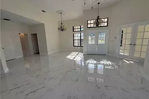 26 SE 13th Ave, Cape Coral, FL 33990 - Photo 3