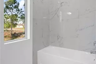 3903 29th St SW, Lehigh Acres, FL 33976 - Photo 17