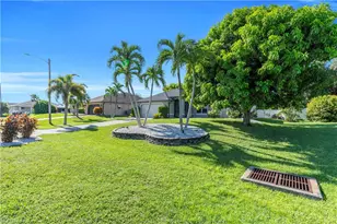 1726 SW 21st St, Cape Coral, FL 33991 - Photo 15