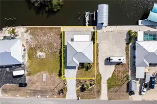 2892 Sanibel Blvd, Saint James City, FL 33956 - Photo 29