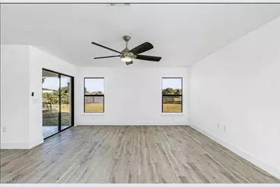 306 Shadow Lakes Dr, Lehigh Acres, FL 33974 - Photo 5