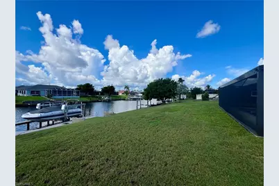 1158 SE 32nd St, Cape Coral, FL 33904 - Photo 21