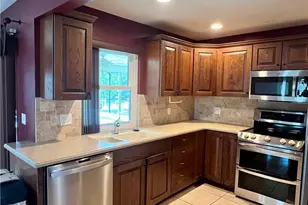 1158 SE 32nd St, Cape Coral, FL 33904 - Photo 5