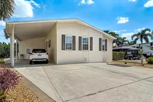 10405 Nightwood Dr, Fort Myers, FL 33905 - Photo 3