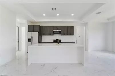 2812 72nd St W, Lehigh Acres, FL 33971 - Photo 7