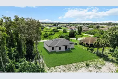 328 Ranch Ave, Lehigh Acres, FL 33974 - Photo 5