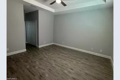 320 NW 17th Pl, Cape Coral, FL 33993 - Photo 5