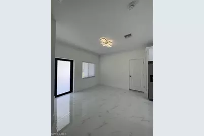 520 Millcreek St, Lehigh Acres, FL 33974 - Photo 9