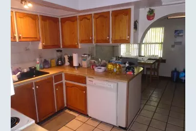 355 Kingston Dr S, Fort Myers, FL 33905 - Photo 9