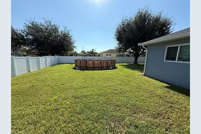 1009 SE 5th Ave, Cape Coral, FL 33990 - Photo 15