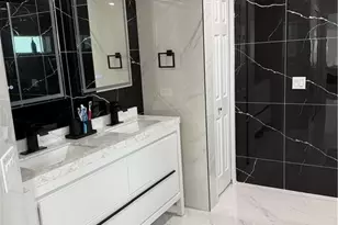 1009 SE 5th Ave, Cape Coral, FL 33990 - Photo 13