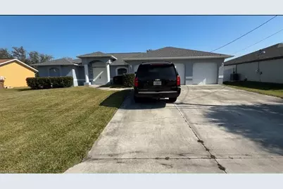 1009 SE 5th Ave, Cape Coral, FL 33990 - Photo 1