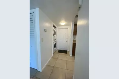 910 SE 14th Ter #2, Cape Coral, FL 33990 - Photo 3