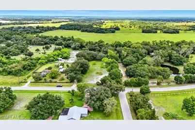 435 Trader Rd, Fort Denaud, FL 33935 - Photo 13