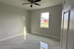 922 Grant Blvd, Lehigh Acres, FL 33974 - Photo 5