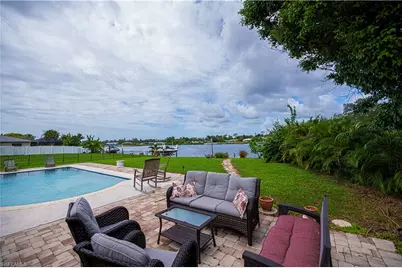 18537 Klingler Cir, Port Charlotte, FL 33948 - Photo 13