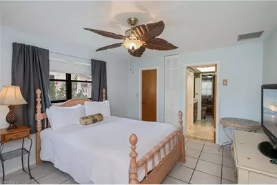 18537 Klingler Cir, Port Charlotte, FL 33948 - Photo 31