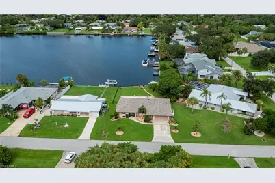 18537 Klingler Cir, Port Charlotte, FL 33948 - Photo 7