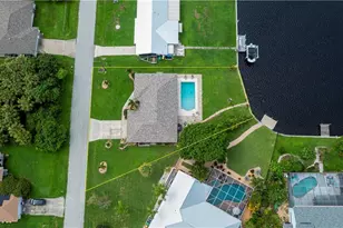 18537 Klingler Cir, Port Charlotte, FL 33948 - Photo 5