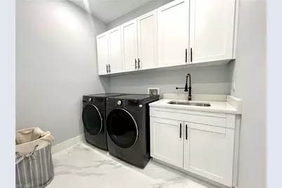 3821 SW 20th Pl, Cape Coral, FL 33914 - Photo 33