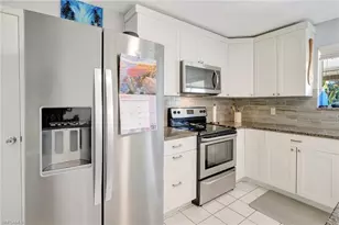 1012 SW 51st Terrace, Cape Coral, FL 33914 - Photo 19
