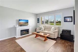 1012 SW 51st Terrace, Cape Coral, FL 33914 - Photo 9