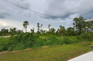 1018 Fayette Ave, Lehigh Acres, FL 33974 - Photo 7