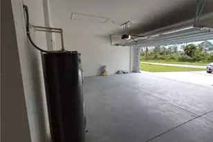 1018 Fayette Ave, Lehigh Acres, FL 33974 - Photo 9