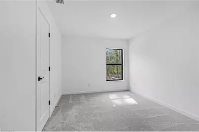 156 Yager Cir, Fort Myers, FL 33913 - Photo 19