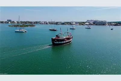 655 Matanzas Ct, Fort Myers Beach, FL 33931 - Photo 9