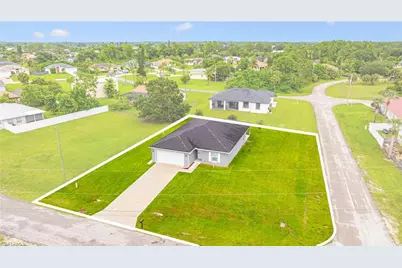 137 Wanatah Ave, Lehigh Acres, FL 33974 - Photo 37