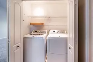 242 Newport Dr, Naples, FL 34114 - Photo 19