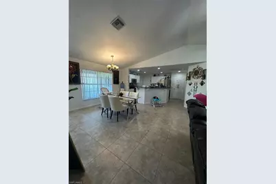 2813 52nd St W, Lehigh Acres, FL 33971 - Photo 5