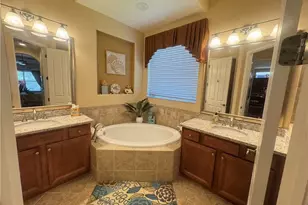 8661 Mercado Ct, Fort Myers, FL 33912 - Photo 17