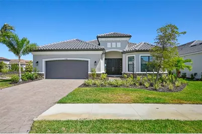 11902 Raggio Dr, Fort Myers, FL 33913 - Photo 3