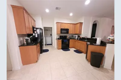 10457 Materita Dr, Fort Myers, FL 33913 - Photo 7