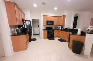 10457 Materita Dr, Fort Myers, FL 33913 - Photo 7