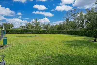 11676 Solano Dr, Fort Myers, FL 33966 - Photo 29
