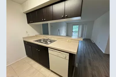 5321 Summerlin Rd #2111, Fort Myers, FL 33919 - Photo 11