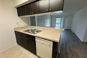 5321 Summerlin Rd, Fort Myers, FL 33919 - Photo 11