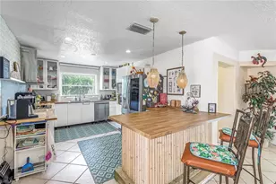 5333 Cocoa Ct, Cape Coral, FL 33904 - Photo 9