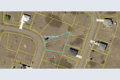 9050 Green Cir, Labelle, FL 33935 - Photo 1