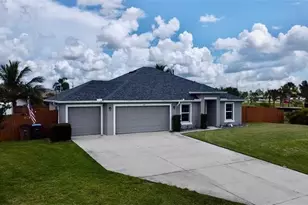 1511 NE 13th St, Cape Coral, FL 33909 - Photo 7