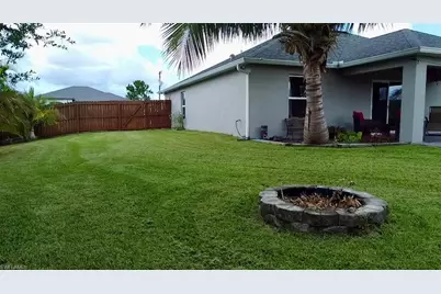 1511 NE 13th St, Cape Coral, FL 33909 - Photo 11