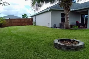 1511 NE 13th St, Cape Coral, FL 33909 - Photo 11