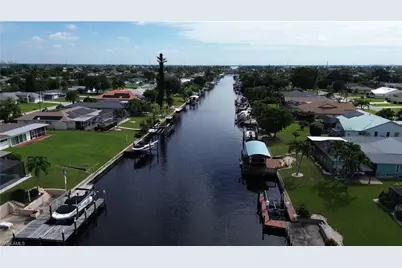 1142 SE 36th St, Cape Coral, FL 33904 - Photo 7