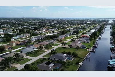 1142 SE 36th St, Cape Coral, FL 33904 - Photo 15