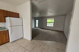 626 SE 13th Ct, Cape Coral, FL 33990 - Photo 5