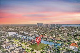 1524 SW 57th St, Cape Coral, FL 33914 - Photo 1