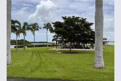 161 Sun Cir, Fort Myers, FL 33905 - Photo 3